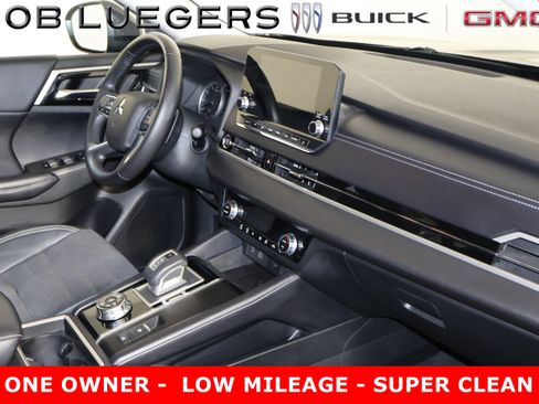 Used 2022 Mitsubishi Outlander SE image 21