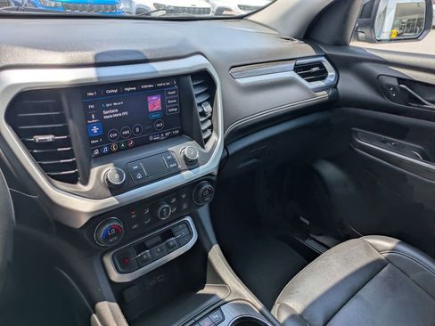 Used 2023 GMC Acadia SLT AWD/4WD image 24