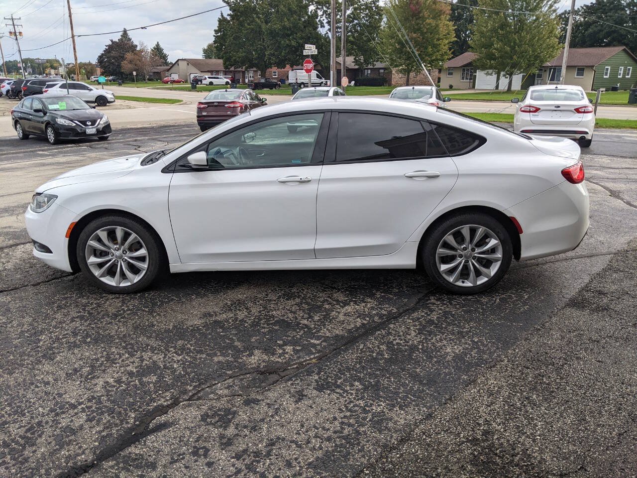 Used 2015 Chrysler 200 S w/ Navigation & Sound Group I FWD image 6