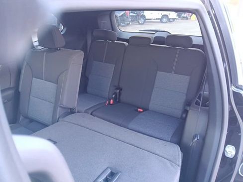 New 2026 GMC Acadia Elevation w/ LPO, All-Weather Package AWD/4WD image 8