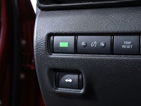 Certified 2022 Nissan Sentra SR w/ Electronics Package image 23