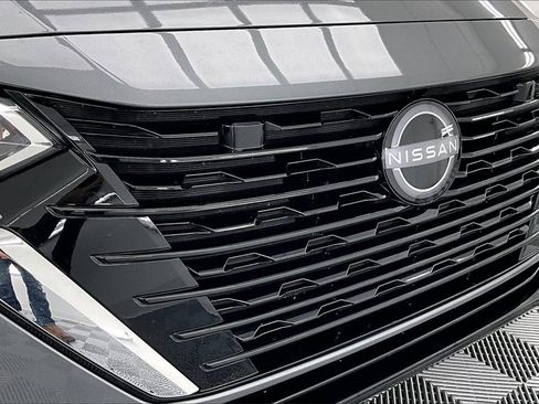 Used 2024 Nissan Sentra S image 28