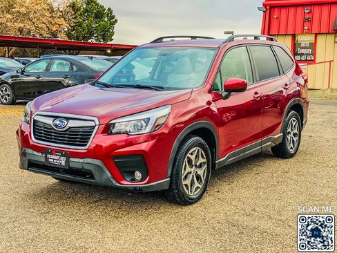 Used 2019 Subaru Forester Premium image 4