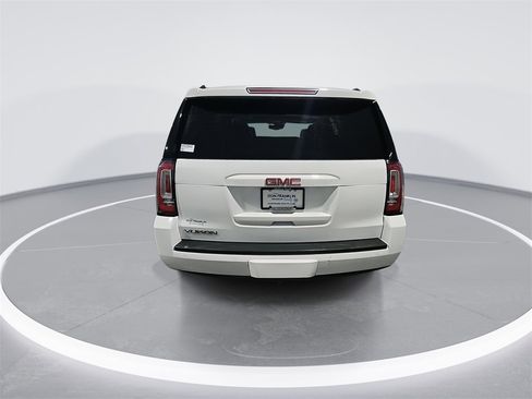 Used 2019 GMC Yukon SLT image 7