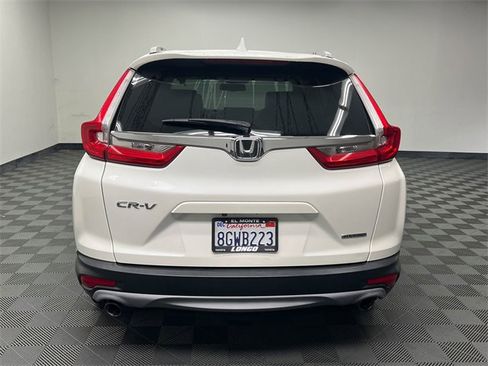 Used 2018 Honda CR-V Touring image 6