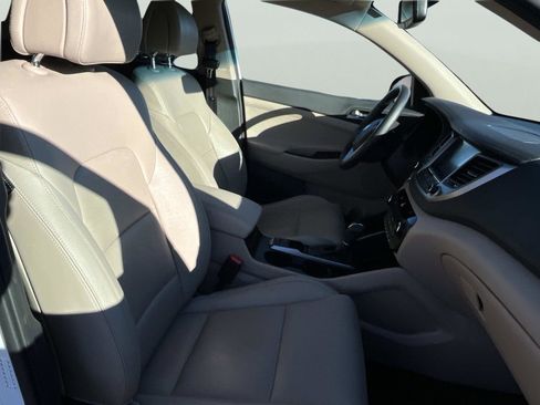Used 2018 Hyundai Tucson SEL Plus image 24