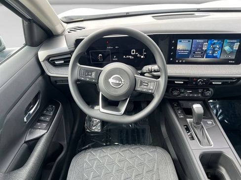 New 2026 Nissan Kicks SV w/ SV Premium Package AWD/4WD image 12