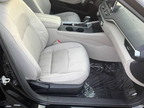 Used 2019 Nissan Altima 2.5 S FWD image 23