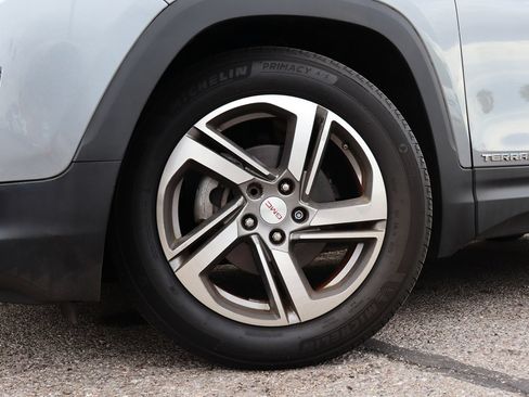 Used 2020 GMC Terrain SLT FWD image 5