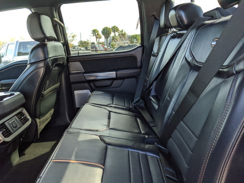 Used 2024 Ford F250 Platinum image 21