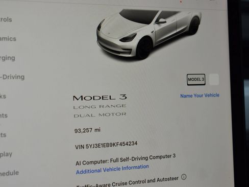Used 2019 Tesla Model 3 Long Range AWD/4WD image 3