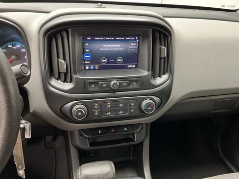 Used 2021 Chevrolet Colorado W/T w/ WT Convenience Package AWD/4WD image 17