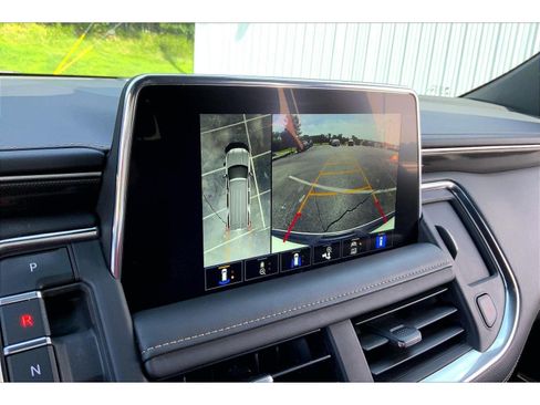 Used 2023 GMC Yukon AT4 w/ AT4 Premium Plus Package AWD/4WD image 20