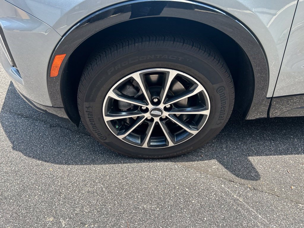 Used 2024 Cadillac XT4 Sport FWD image 9