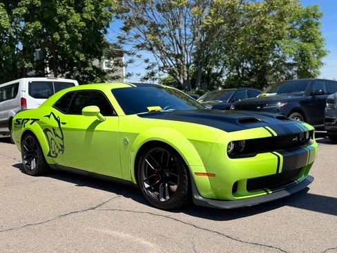 Used 2019 Dodge Challenger SRT Hellcat RWD image 7