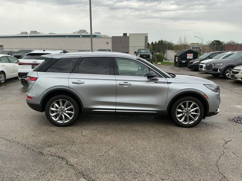 Used 2022 Lincoln Corsair AWD w/ Premium Package image 4