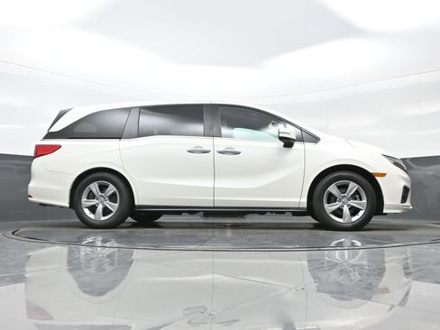 Used 2019 Honda Odyssey EX-L image 32