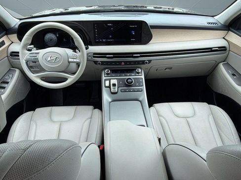 Used 2023 Hyundai Palisade Limited FWD image 16