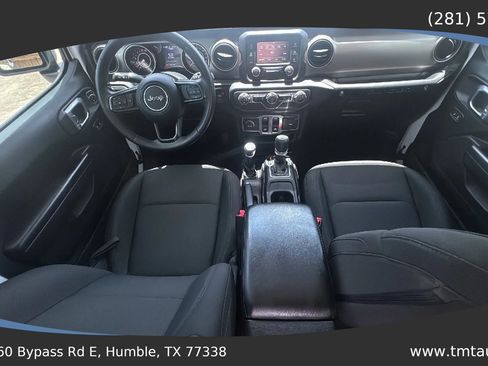 Used 2019 Jeep Wrangler Sport AWD/4WD image 17
