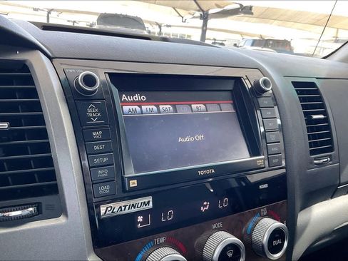 Used 2012 Toyota Tundra Limited w/ Platinum Pkg image 34