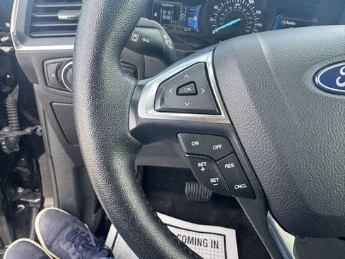 Used 2024 Ford Edge Titanium image 16