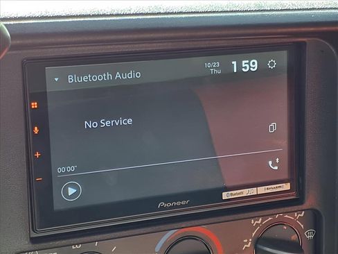 Used 1998 GMC Sierra 1500 SL w/ Regional Marketing Option Pkg image 11