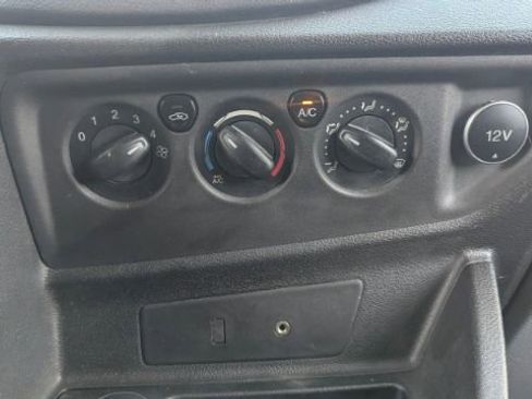 Used 2016 Ford Transit 250 130 Low Roof w/ Exterior Upgrade Package image 31