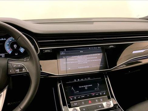 Used 2023 Audi Q7 2.0T Premium Plus image 5