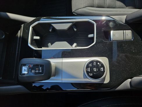 New 2025 Mitsubishi Outlander Trail Edition image 29