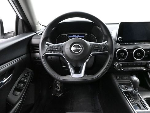 Used 2024 Nissan Sentra SV image 29