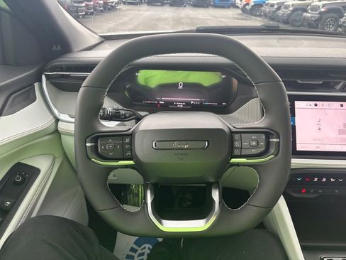 New 2026 Jeep Cherokee Limited AWD/4WD image 15
