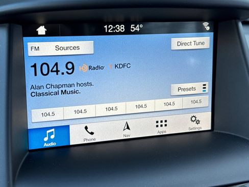 Used 2016 Ford Fiesta Titanium image 17