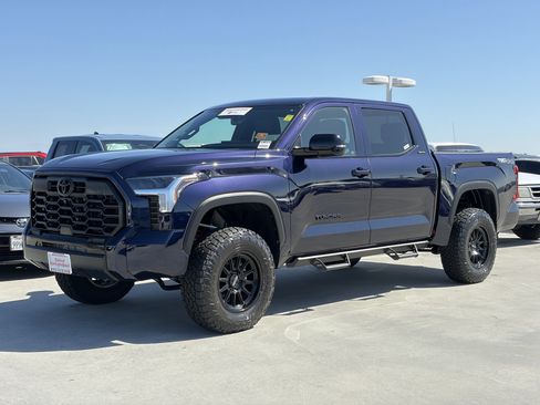 Certified 2026 Toyota Tundra Limited w/ TRD Off-Road Package AWD/4WD image 6