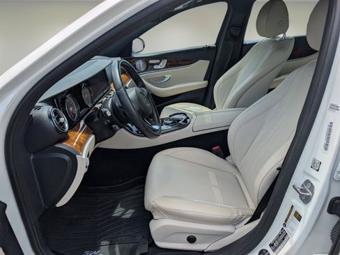 Used 2018 Mercedes-Benz E 300 w/ Premium 1 Package image 11
