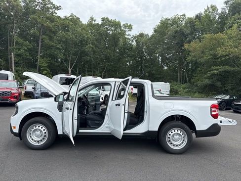 New 2025 Ford Maverick XL w/ Equipment Group 101A image 25