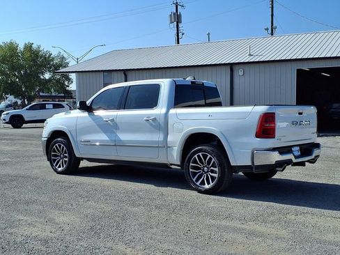 Certified 2025 RAM 1500 Limited AWD/4WD image 18