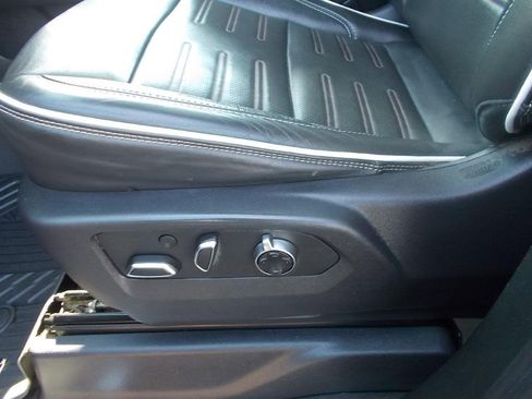 Used 2024 GMC Sierra 1500 AT4X image 23