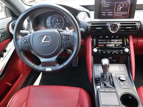 Used 2024 Lexus IS 300 F Sport image 31