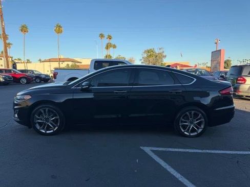 Used 2020 Ford Fusion Titanium image 8