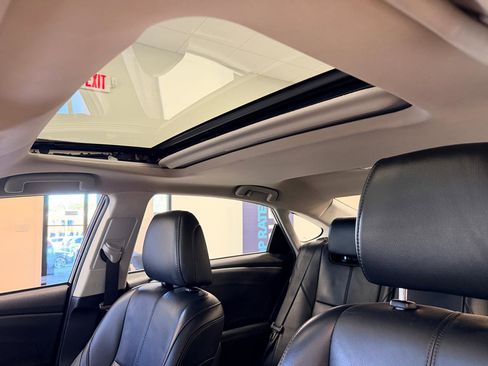 Used 2016 Toyota Avalon XLE Premium image 20