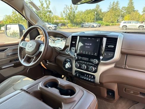 Used 2021 RAM 1500 Laramie AWD/4WD image 21