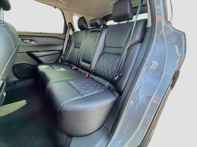 Used 2021 Nissan Rogue Platinum FWD image 21