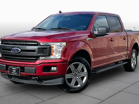 Used 2019 Ford F150 XLT w/ Equipment Group 302A Luxury AWD/4WD image 37