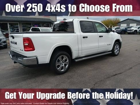 Used 2025 RAM 1500 Big Horn AWD/4WD image 4