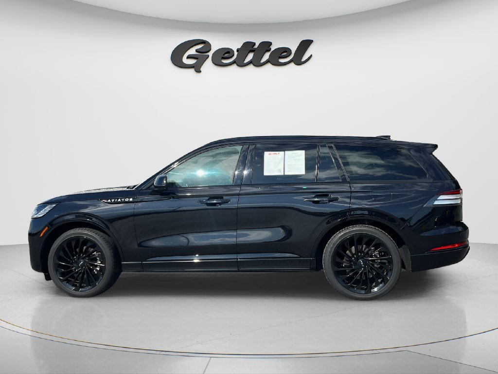Used 2025 Lincoln Aviator Reserve w/ Luxury Package RWD image 8