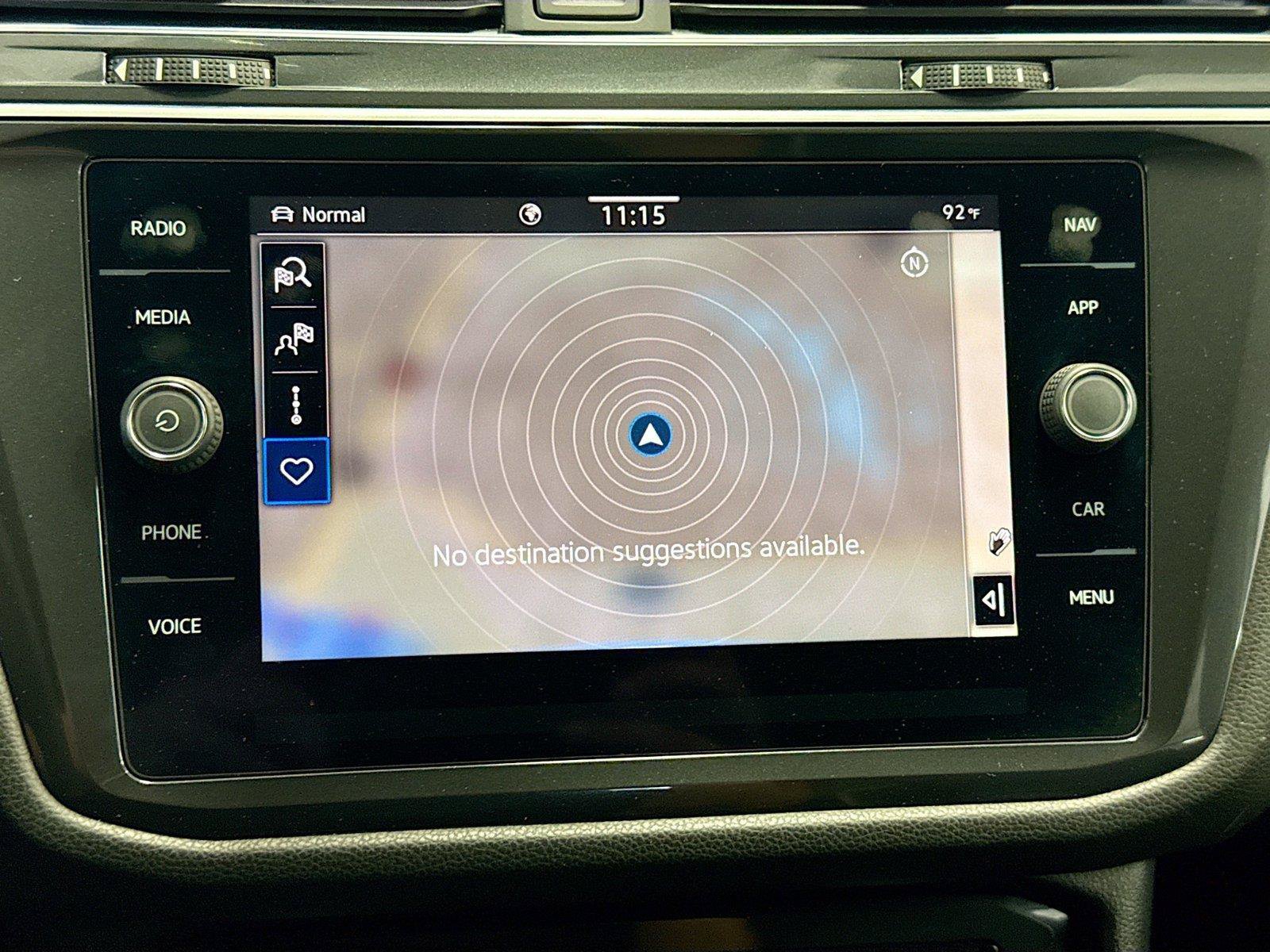 Used 2022 Volkswagen Tiguan SEL R-Line AWD/4WD image 13
