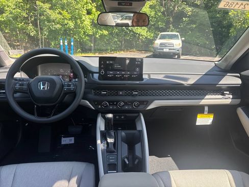 New 2026 Honda Accord SE image 18