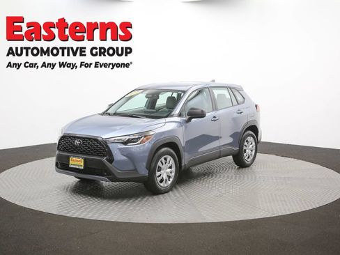 Used 2025 Toyota Corolla Cross L FWD image 48
