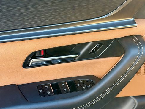 Used 2025 MAZDA CX-70 3.3 Turbo S w/ Premium Plus image 20