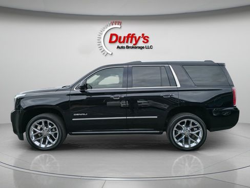 Used 2018 GMC Yukon Denali w/ Denali Ultimate Package AWD/4WD image 19